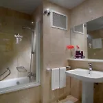 De 4*