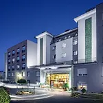 Hotel De 4*