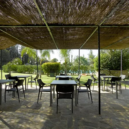 Hotel De 4*