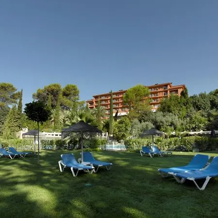 Hotel De 4*